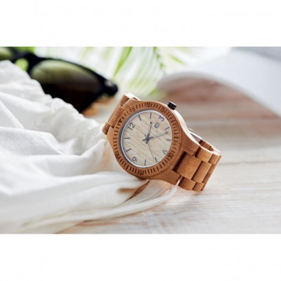Drewniany zegarek na rękę 