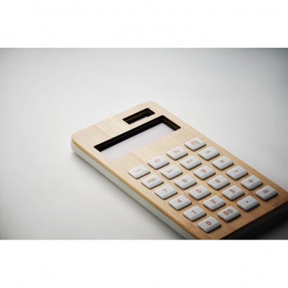 Kalkulator z podwójnym zasilaniem