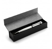 Długopis przekręcany w ozdobnym pudełku z magnesem